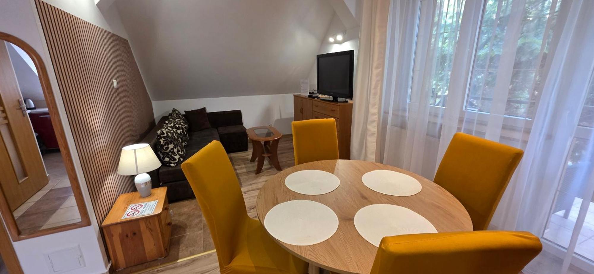 Appartamento Cudowny Zakatek Z Ogrodem I Basenem Bukwica  Esterno foto