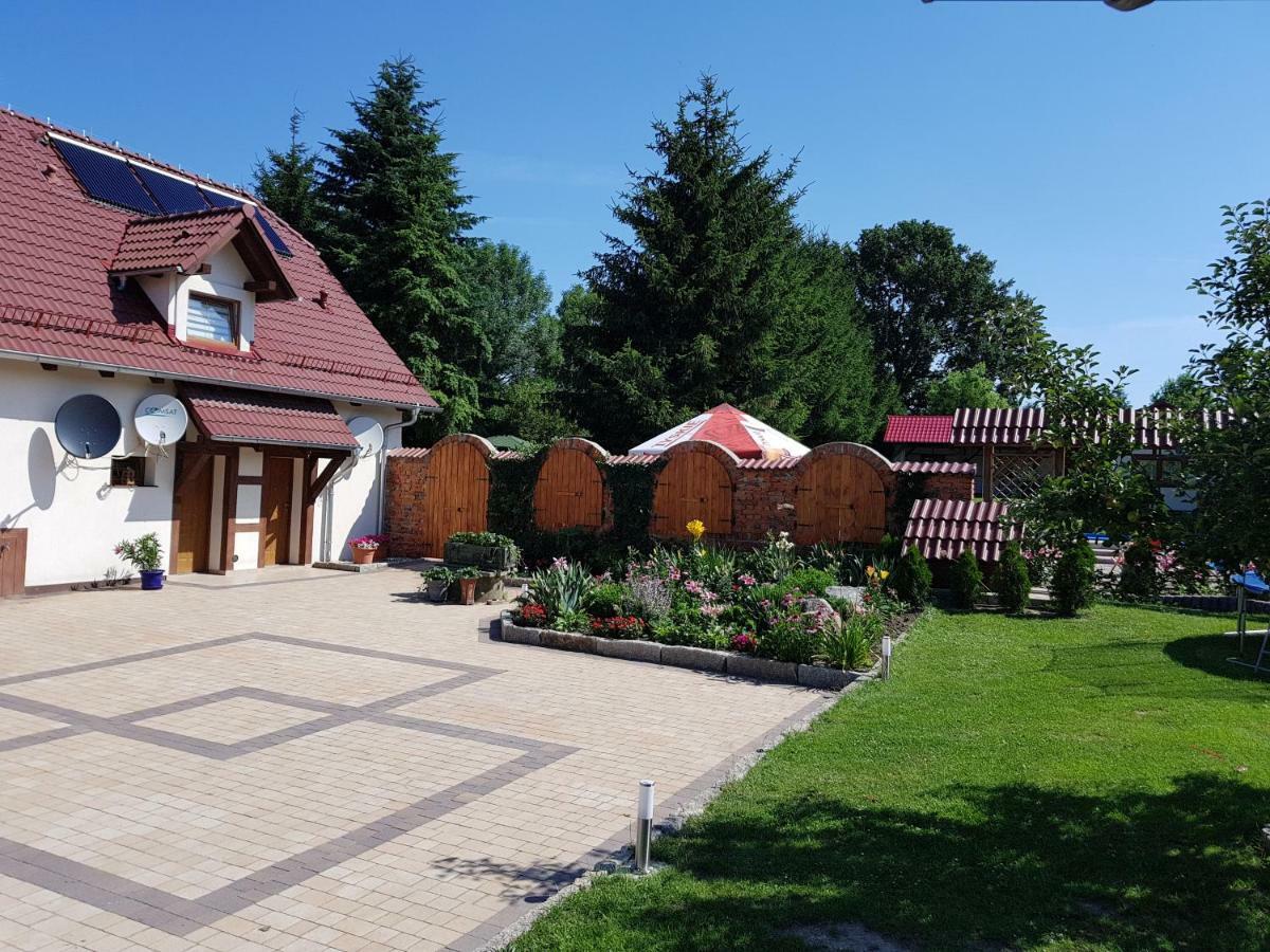 Appartamento Cudowny Zakatek Z Ogrodem I Basenem Bukwica  Esterno foto