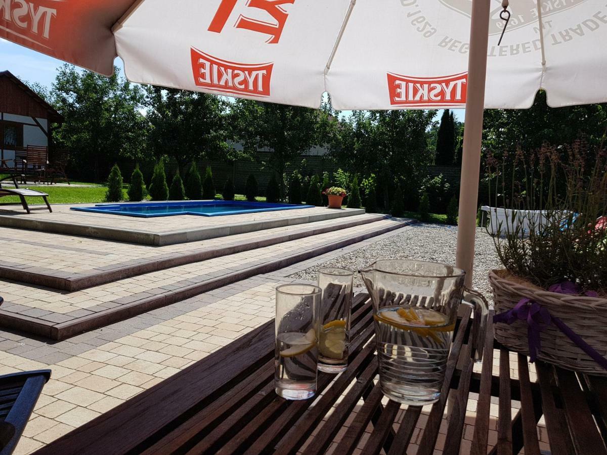 Appartamento Cudowny Zakatek Z Ogrodem I Basenem Bukwica  Esterno foto