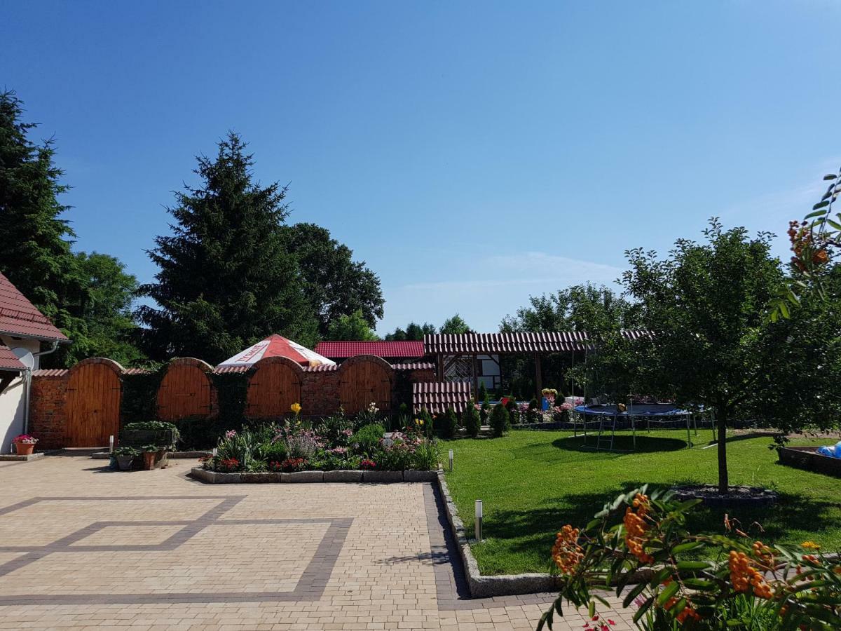 Appartamento Cudowny Zakatek Z Ogrodem I Basenem Bukwica  Esterno foto